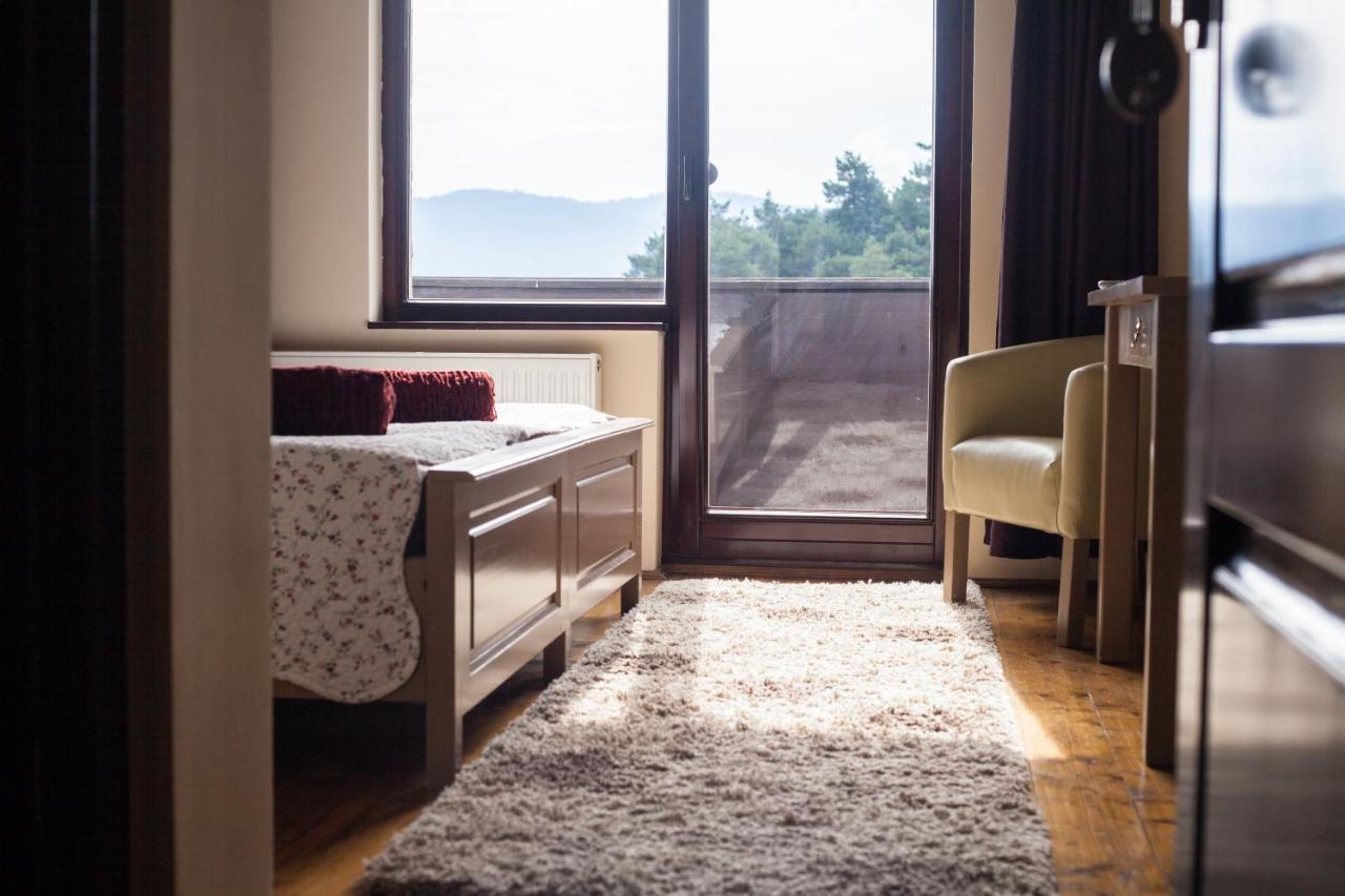 Pensiunea Unio Săcele Exteriör bild