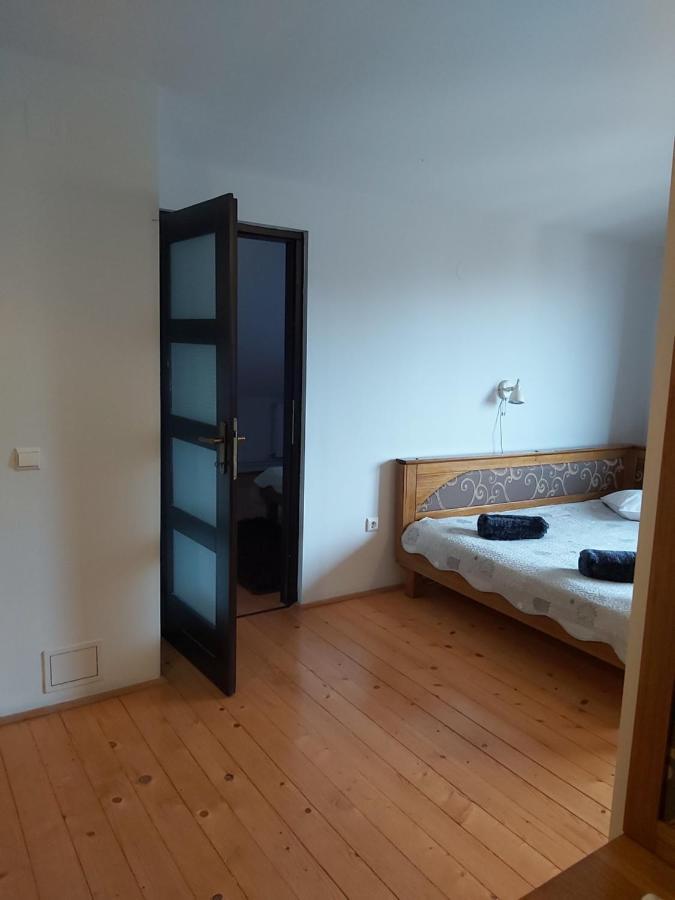 Pensiunea Unio Săcele Exteriör bild